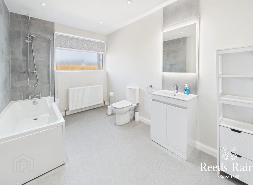 15 Millvale Road, Hillsborough, BT26 6HR