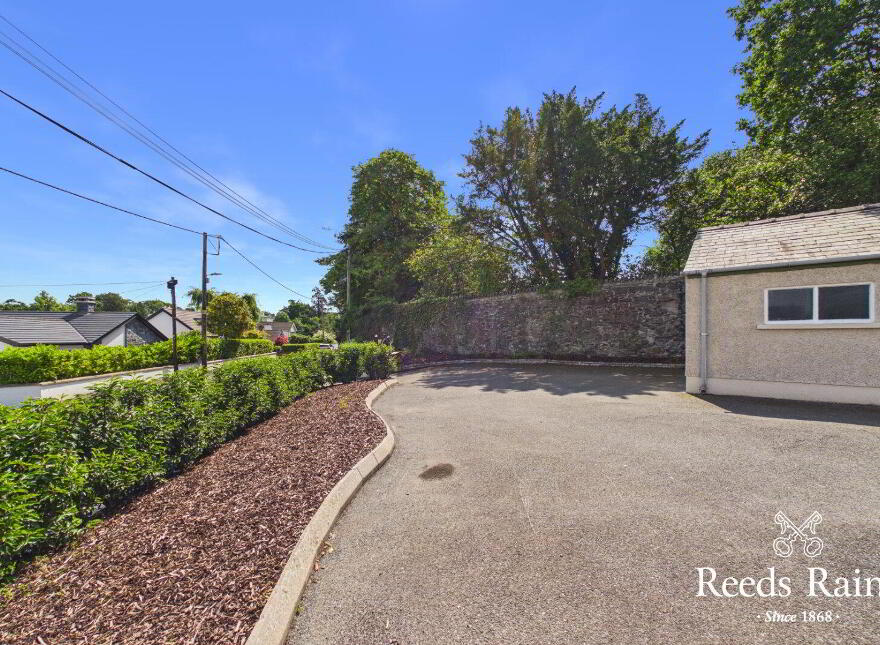 15 Millvale Road, Hillsborough, BT26 6HR