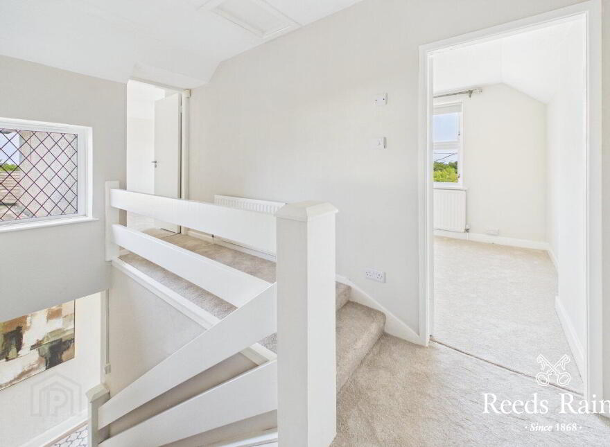 15 Millvale Road, Hillsborough, BT26 6HR