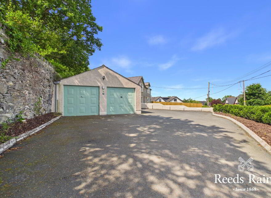 15 Millvale Road, Hillsborough, BT26 6HR