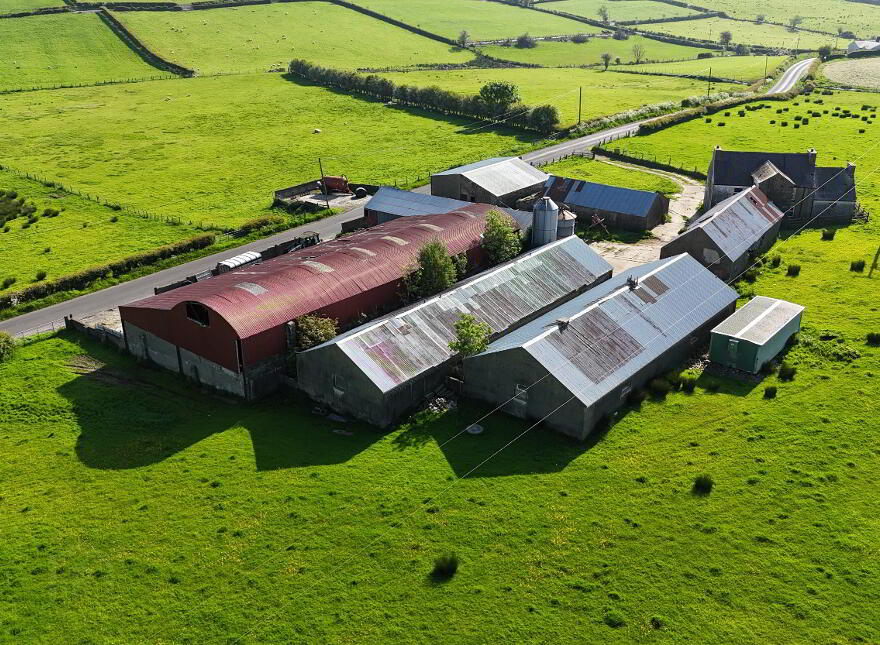 14 Corgary Road, Castlederg, BT81 7YE
