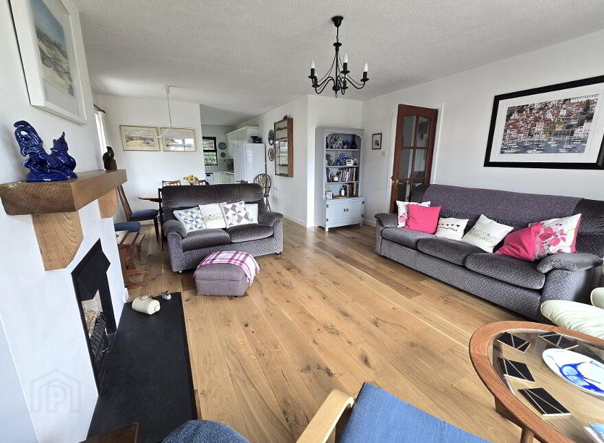 37 Ballintrae Park, Bushmills, Portballintrae, BT57 8YN