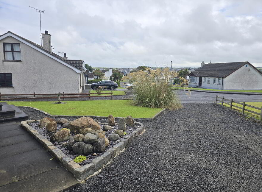37 Ballintrae Park, Bushmills, Portballintrae, BT57 8YN