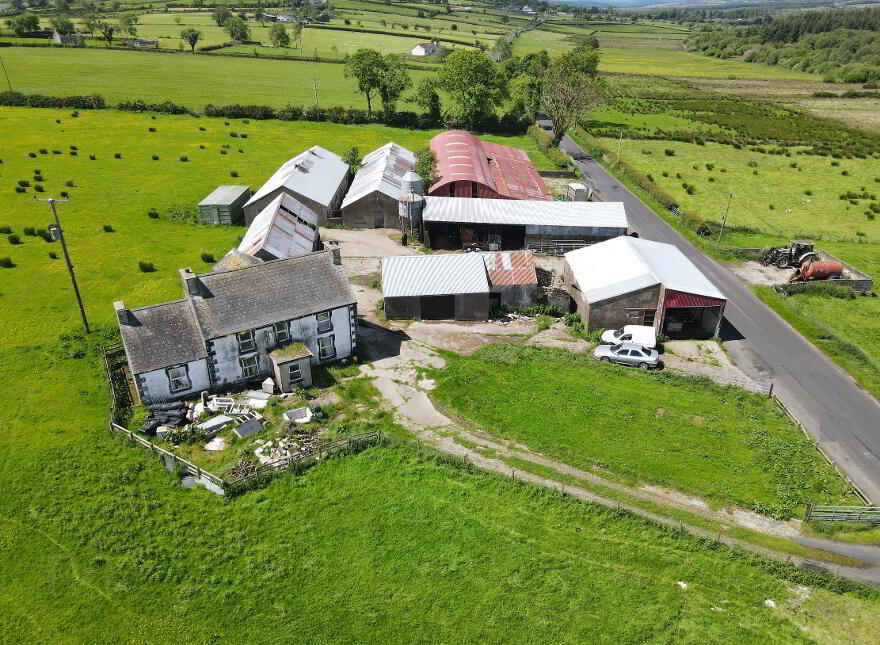 14 Corgary Road, Castlederg, BT81 7YE