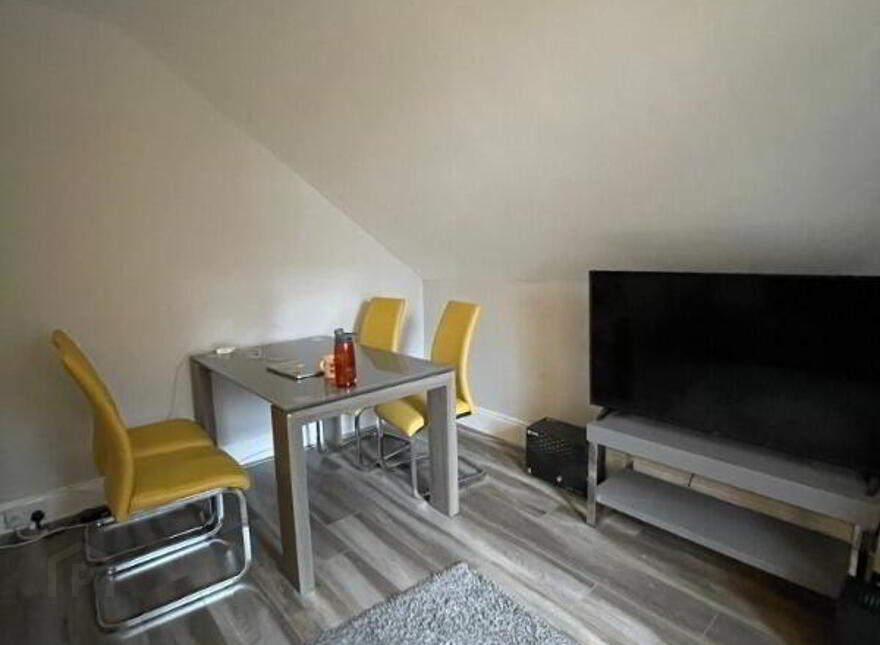 Apt 3, 126 Malone Avenue, Belfast, BT9 6ET