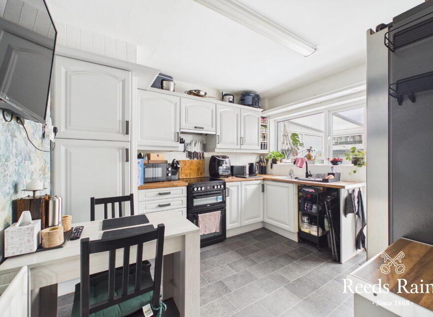23 Innisfayle Park, Lisburn, BT28 2AS