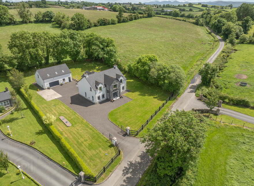 30 Ardkeeragh Road, Newry, BT34 1NW