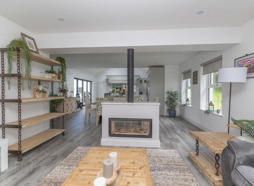 30 Ardkeeragh Road, Newry, BT34 1NW