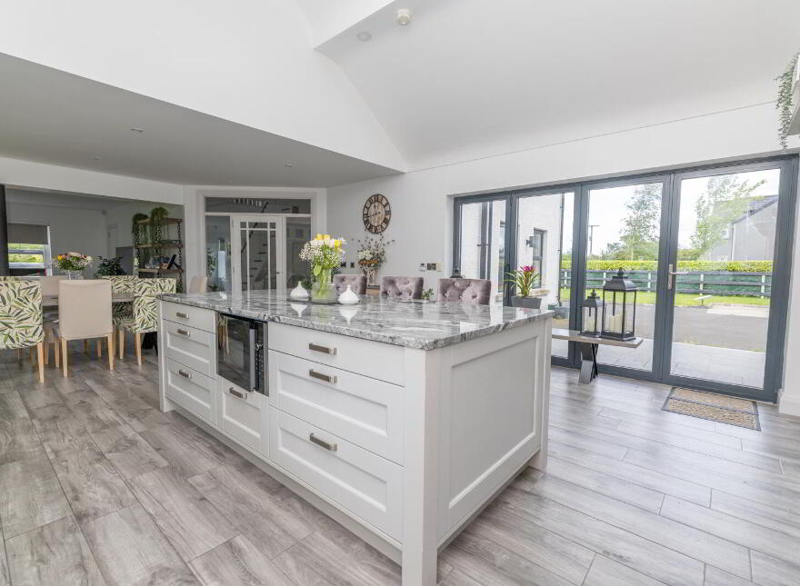 30 Ardkeeragh Road, Newry, BT34 1NW