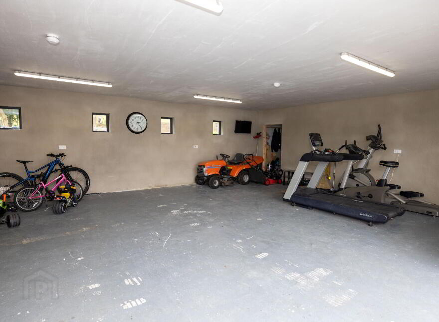 30 Ardkeeragh Road, Newry, BT34 1NW