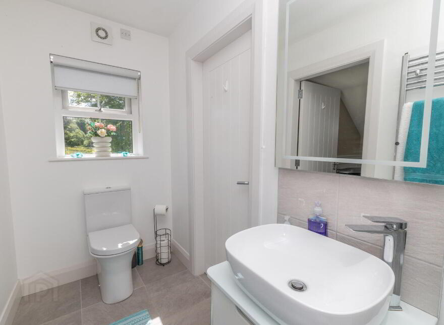 30 Ardkeeragh Road, Newry, BT34 1NW