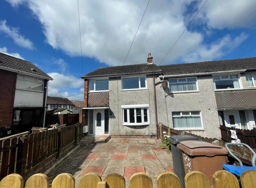 15 Queens Crescent, Newtownabbey, BT36 5HY