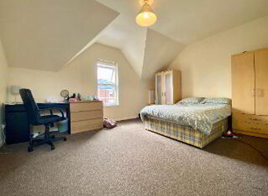 127 Agincourt Avenue, Belfast, BT7 1QD