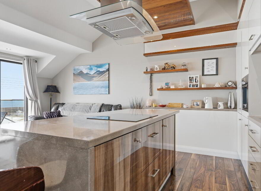 89 South Promenade, Newcastle, BT33 0EY