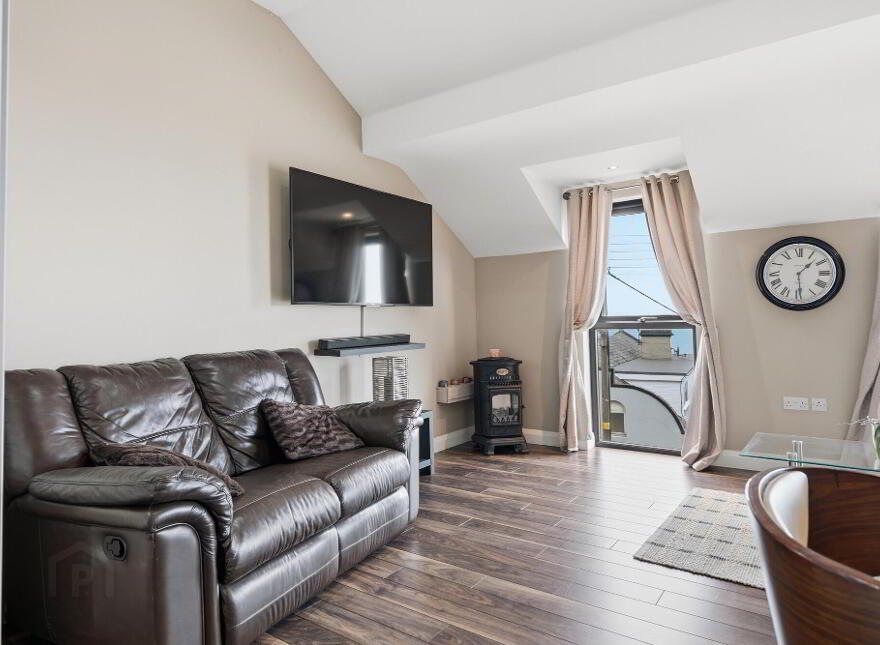 89 South Promenade, Newcastle, BT33 0EY