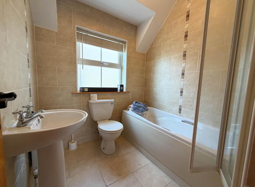 Dunquin House, Knockane Road, Newcastle West, V42YC66