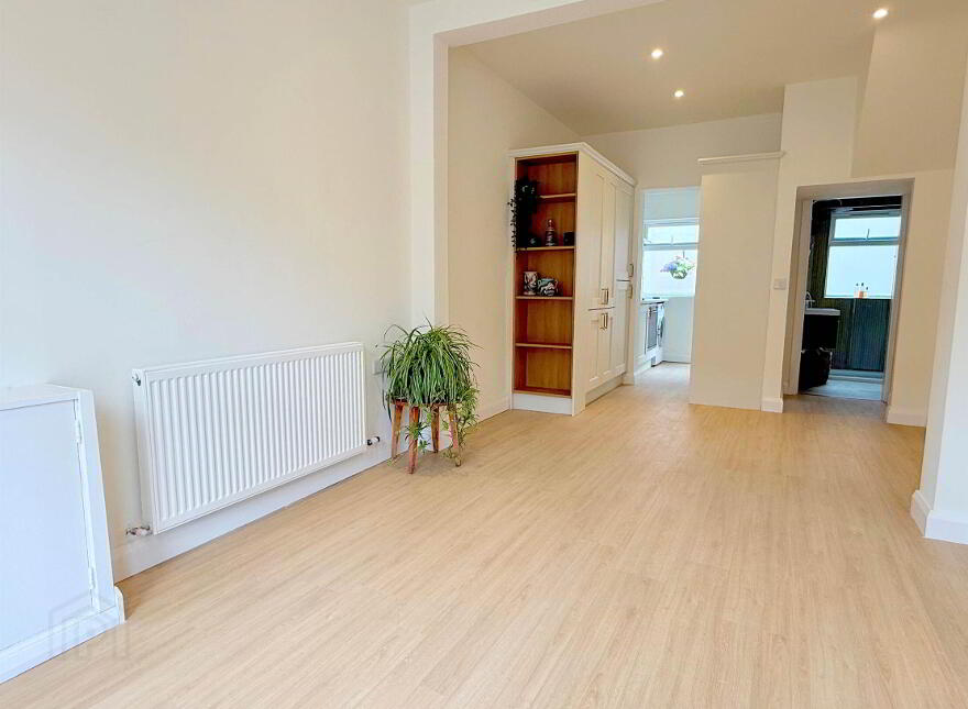 34 Donard Street, Ravenhill Road, Belfast, BT6 8EL