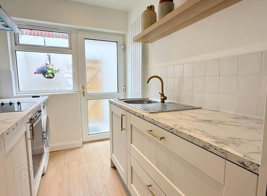 34 Donard Street, Ravenhill Road, Belfast, BT6 8EL