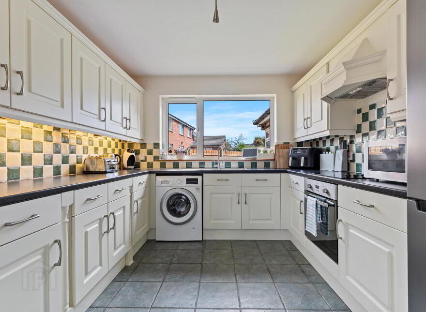 31 Lansdowne Avenue, Newtownards, BT23 4GJ