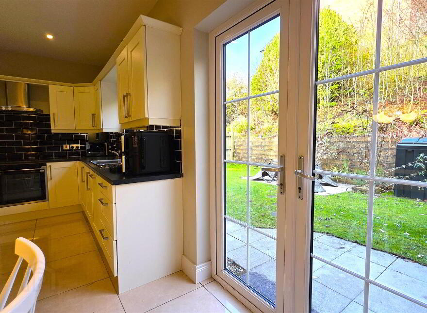 94 Bush Manor, Antrim, BT41 2WG