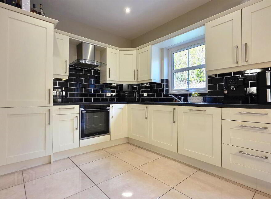 94 Bush Manor, Antrim, BT41 2WG