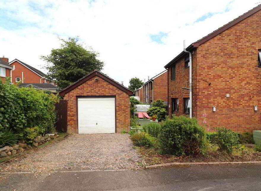 108 Glenwood Court, Glenavy Road, Lisburn, BT28 3WD