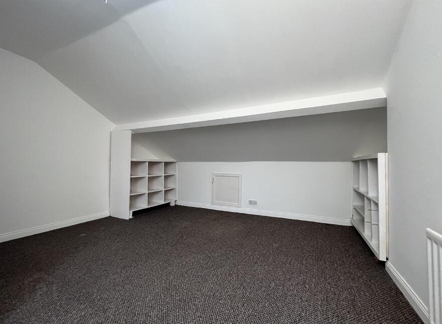 72 Hawthorn Street, Belfast, BT12 7AQ