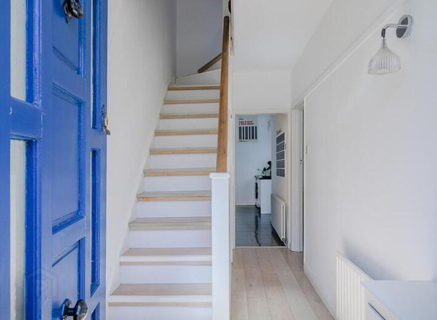 27 Clarendon Avenue, Belfast, BT5 5JT