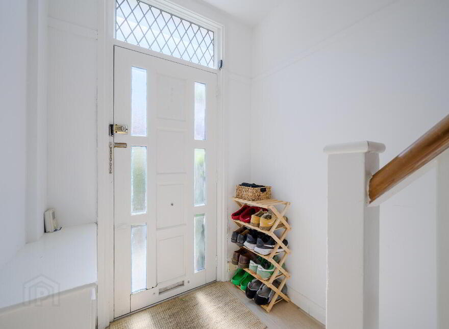 27 Clarendon Avenue, Belfast, BT5 5JT