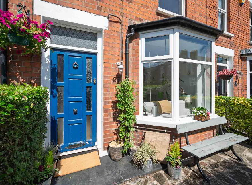 27 Clarendon Avenue, Belfast, BT5 5JT