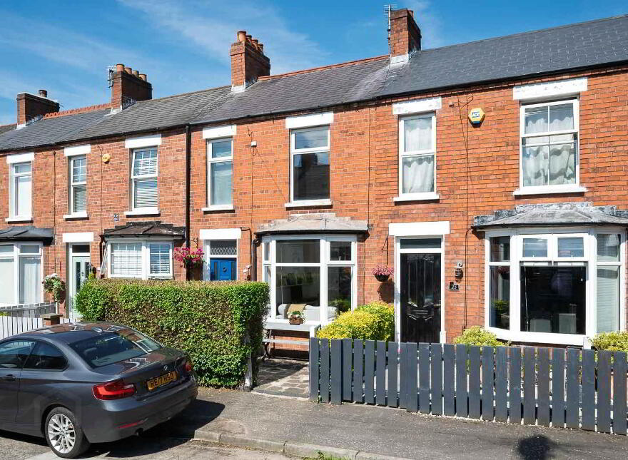 27 Clarendon Avenue, Belfast, BT5 5JT