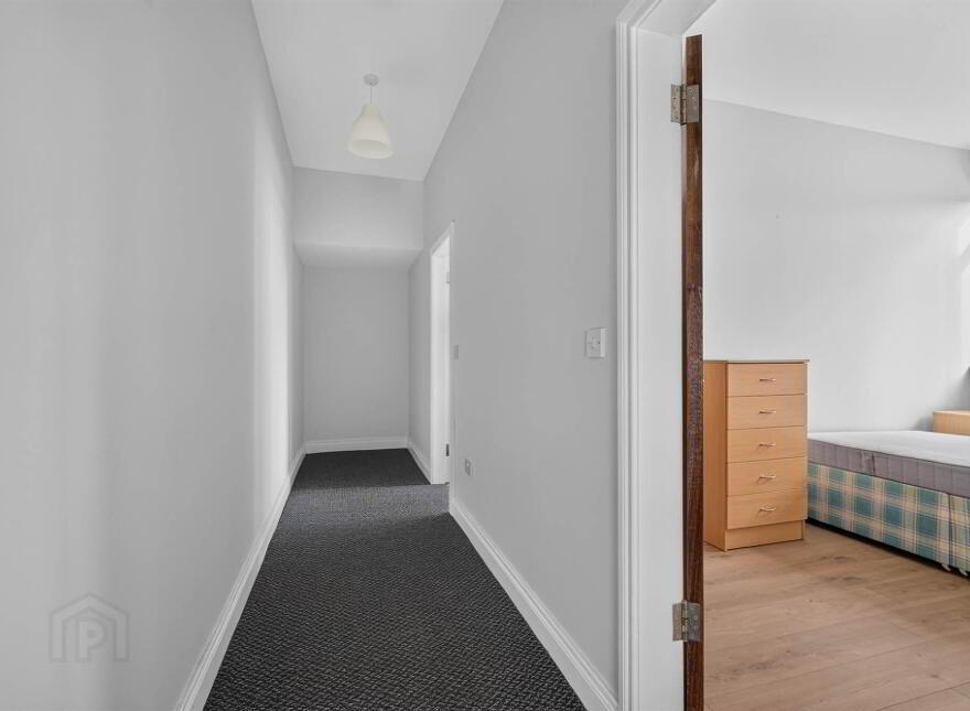 Apt 4, 50 Myrtlefield Park, Belfast, BT9 6NF