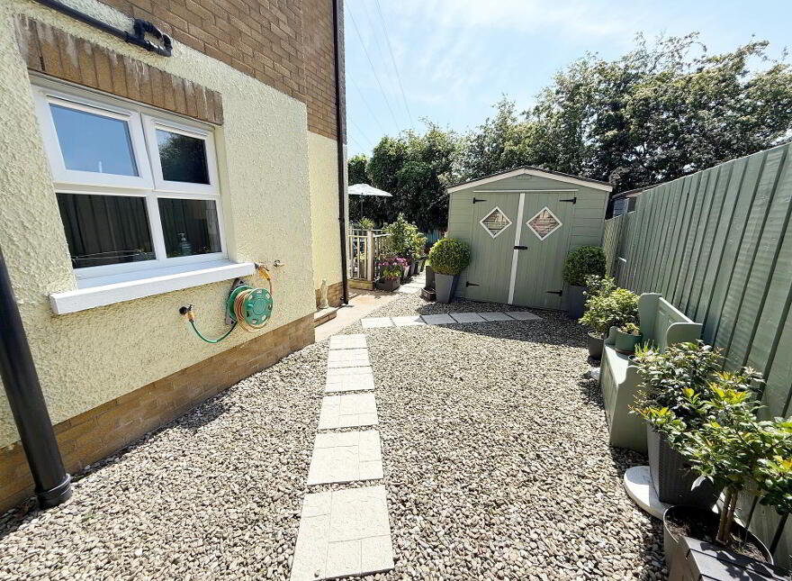 6 Grasmere Close, Coleraine, BT52 2DG