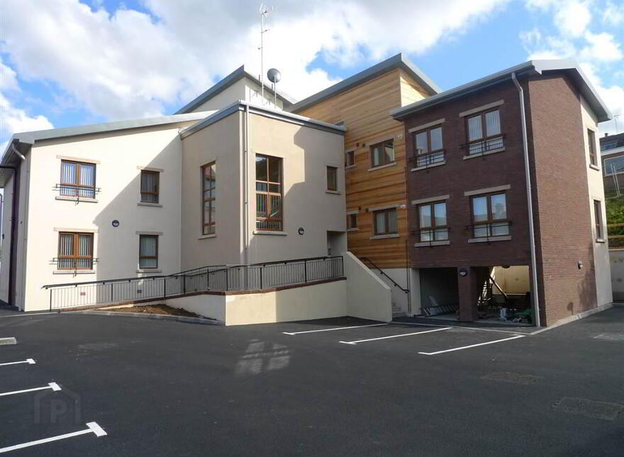 8 Hawthorn Mews, Cumberland Road, Dundonald, Belfast, BT16 2BB