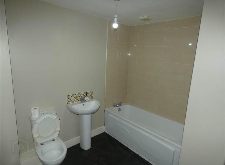 8 Hawthorn Mews, Cumberland Road, Dundonald, Belfast, BT16 2BB