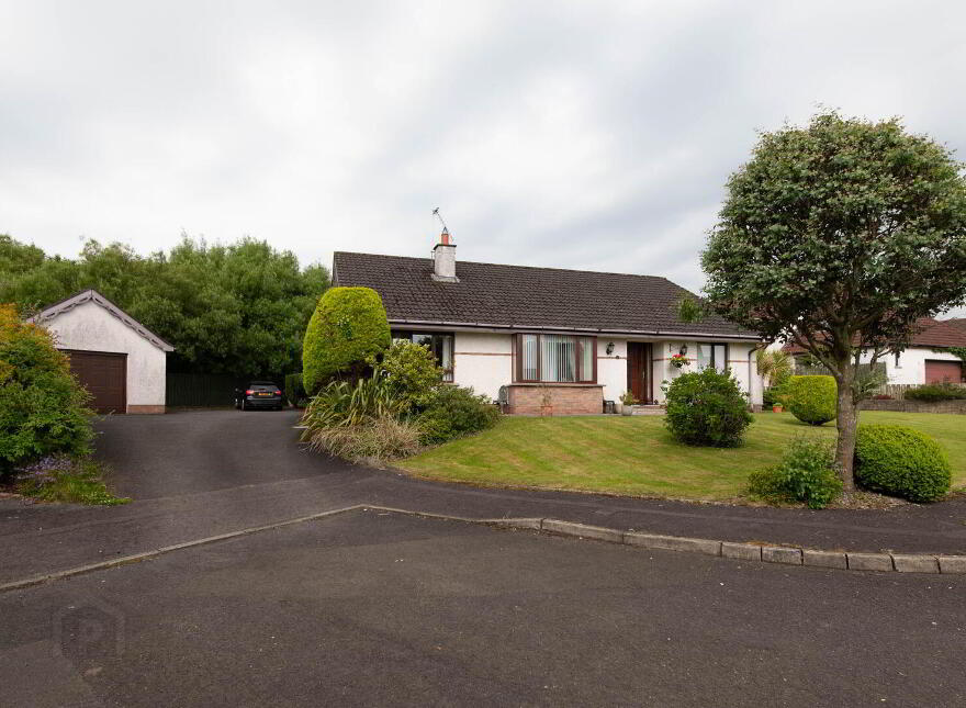 26 Brackenridge Green, Carrickfergus, BT38 8FP