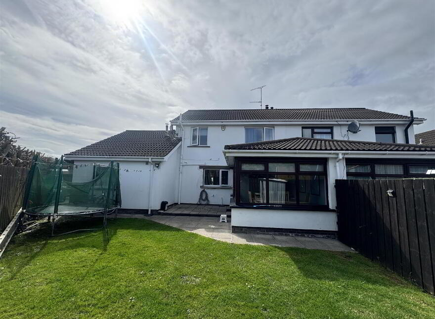 61 Castle Park, Antrim, BT41 4LU