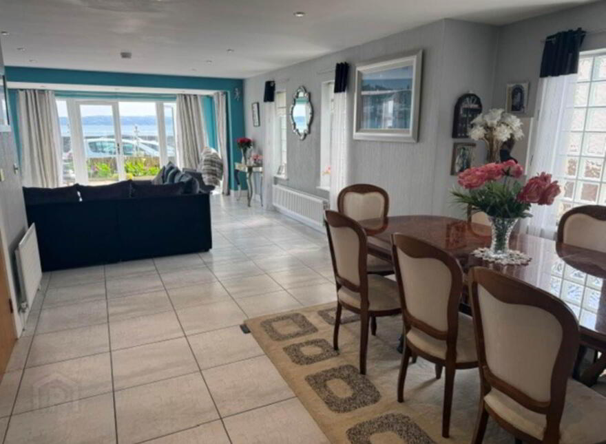 Apt 1, Rhanbuoy Park, Carrickfergus, BT38 8BS