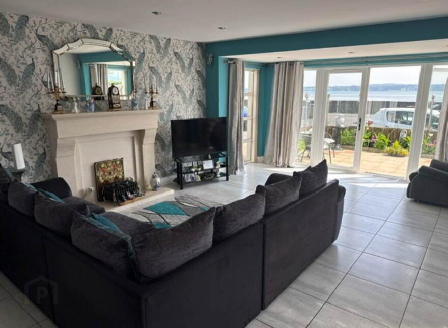 Apt 1, Rhanbuoy Park, Carrickfergus, BT38 8BS