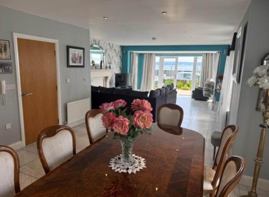 Apt 1, Rhanbuoy Park, Carrickfergus, BT38 8BS