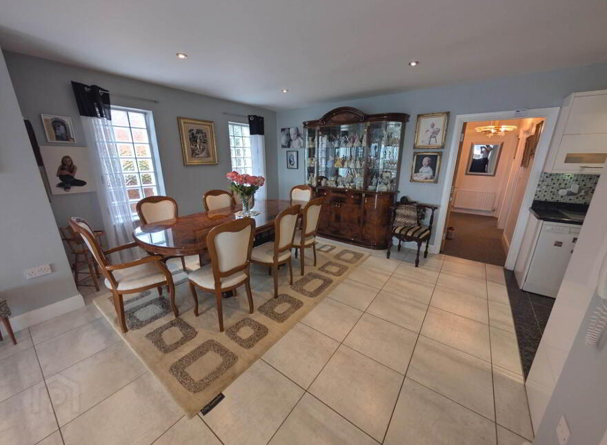 Apt 1, Rhanbuoy Park, Carrickfergus, BT38 8BS