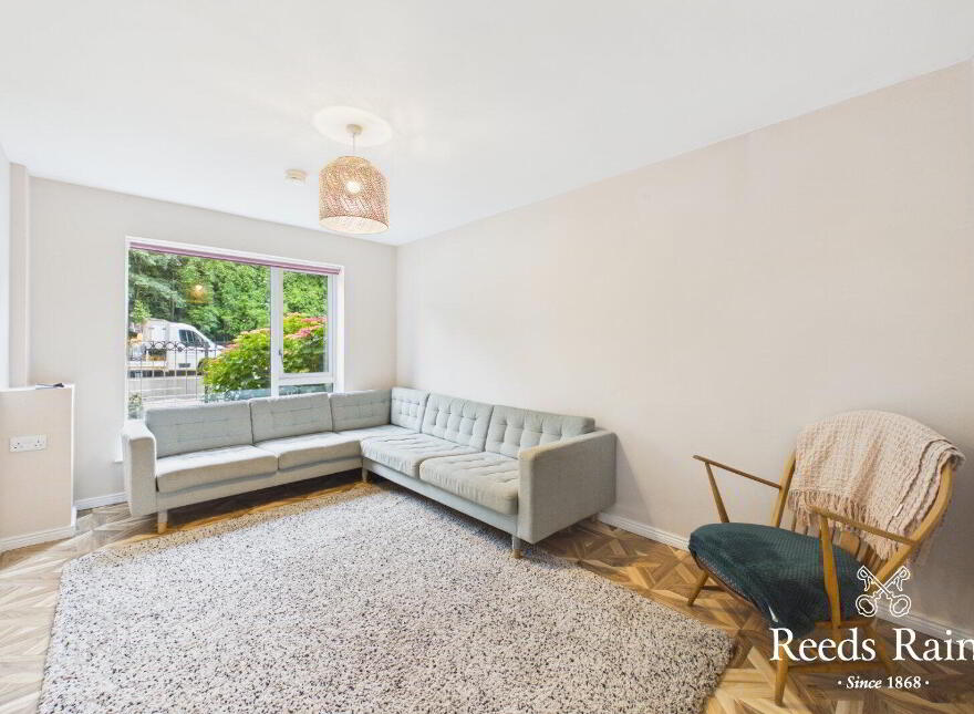 22 Ormeau Embankment, Belfast, BT6 8LU