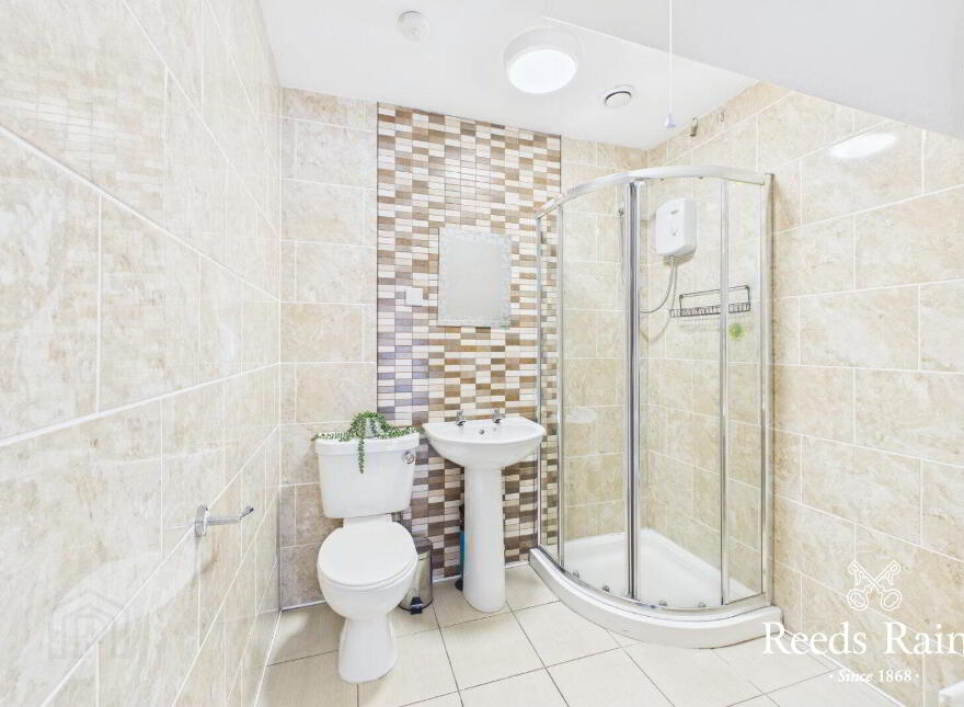 22 Ormeau Embankment, Belfast, BT6 8LU