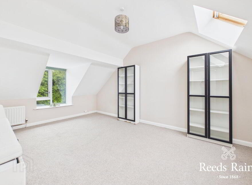 22 Ormeau Embankment, Belfast, BT6 8LU