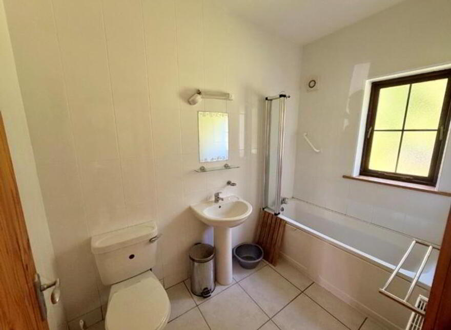 No 9 Lakeside Cottages, Drumcong, N41TF97