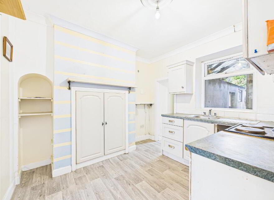 72 Manor Street, Waterford City, X91Y704