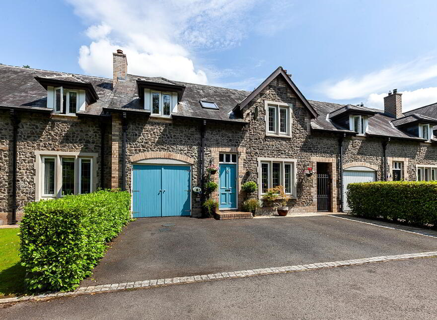 27 Governors Gate, Royal Hillsborough, BT26 6FE