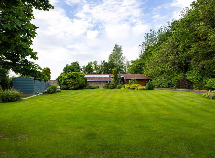 38 Waterloo Road, Lisburn, BT27 5NW