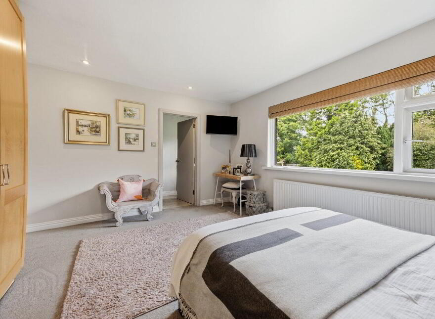 38 Waterloo Road, Lisburn, BT27 5NW