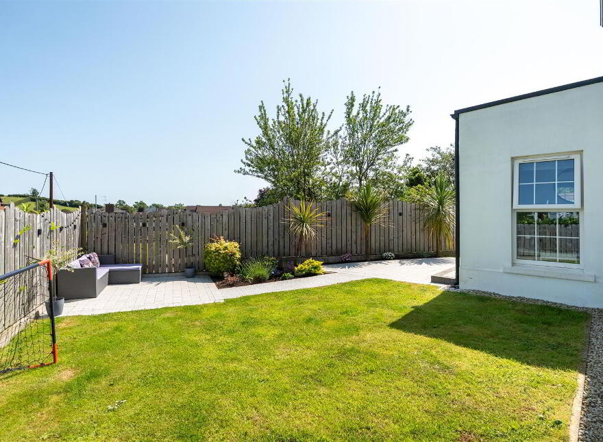 6 Hollymount Hall, Saintfield, BT24 7FU